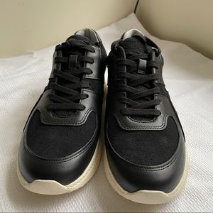 NWT Everlane Black Trainer Shoes W11/M9